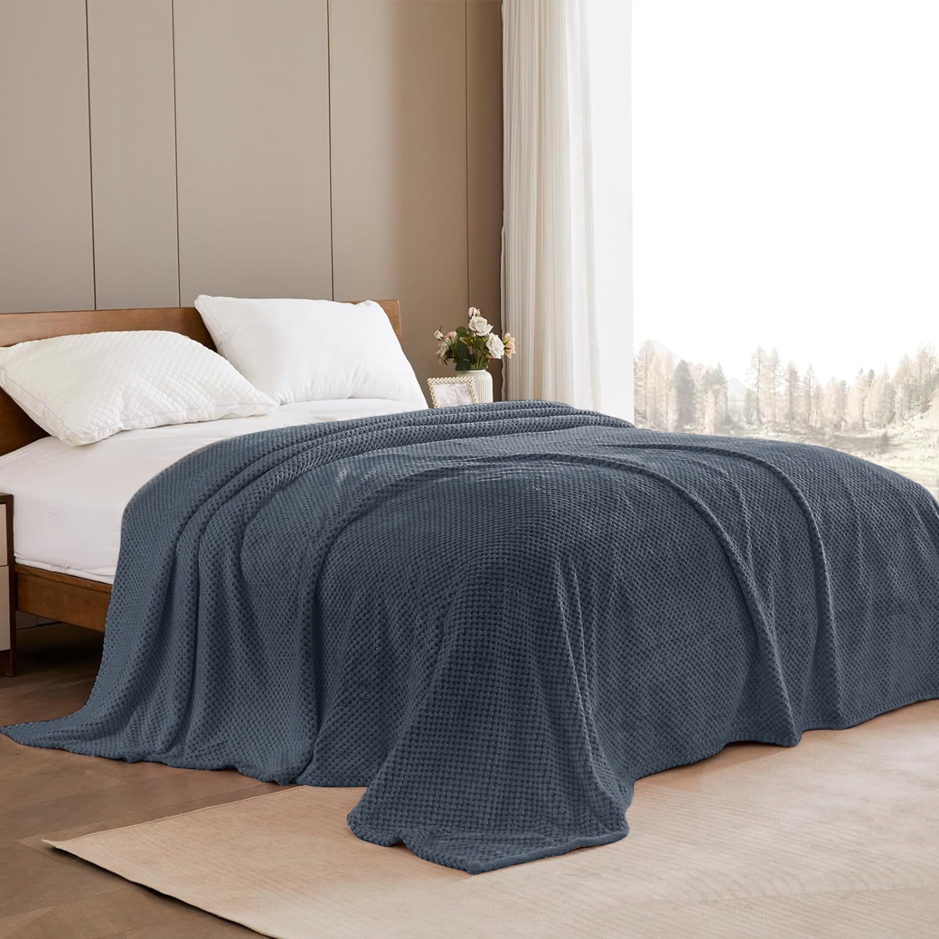 Super Soft Flannel Fleece Blanket - Limited Time Offer