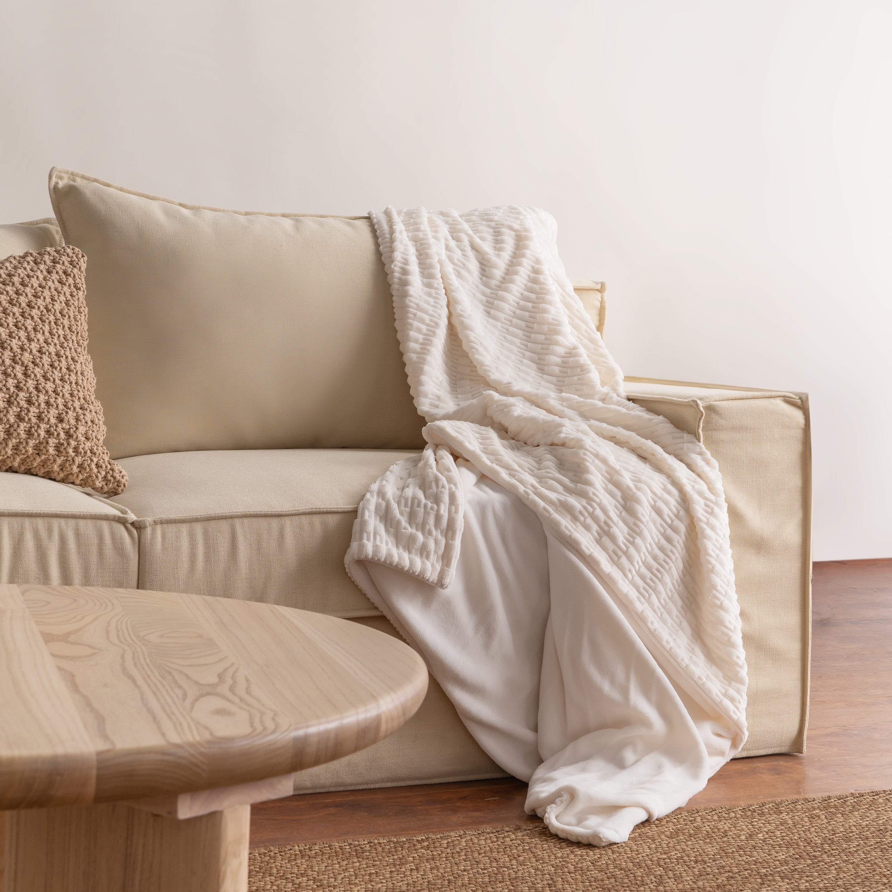 Warm Faux Fur Throw Blanket