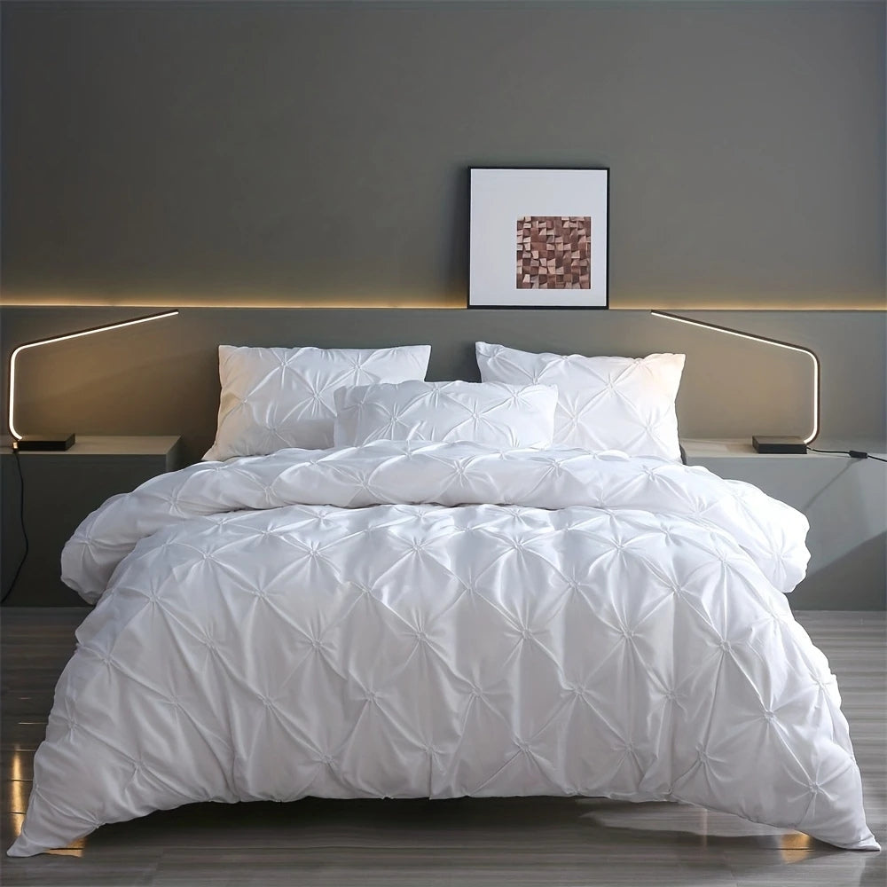 Amore Luxury Pinch Pleat Quilt Cover Set