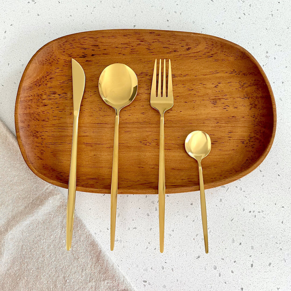 Minimalist Golden Flatware Set - 24 Piece