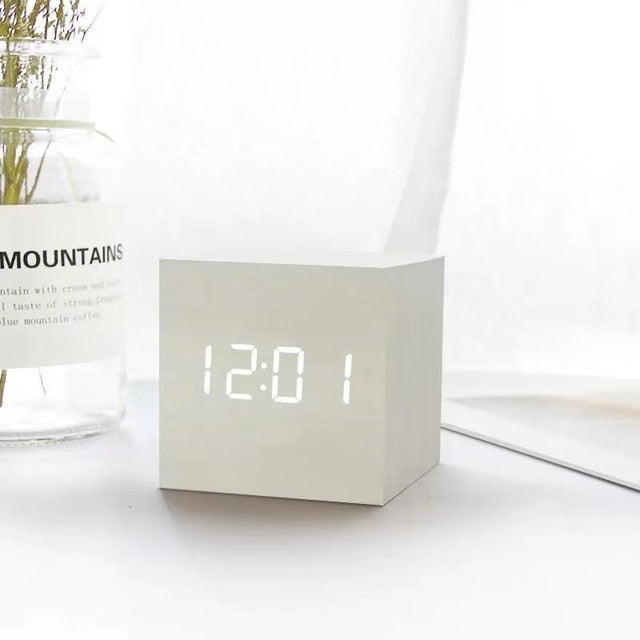 LumiCube – Stylish LED Alarm Clock with Minimalist Design & Smart Features